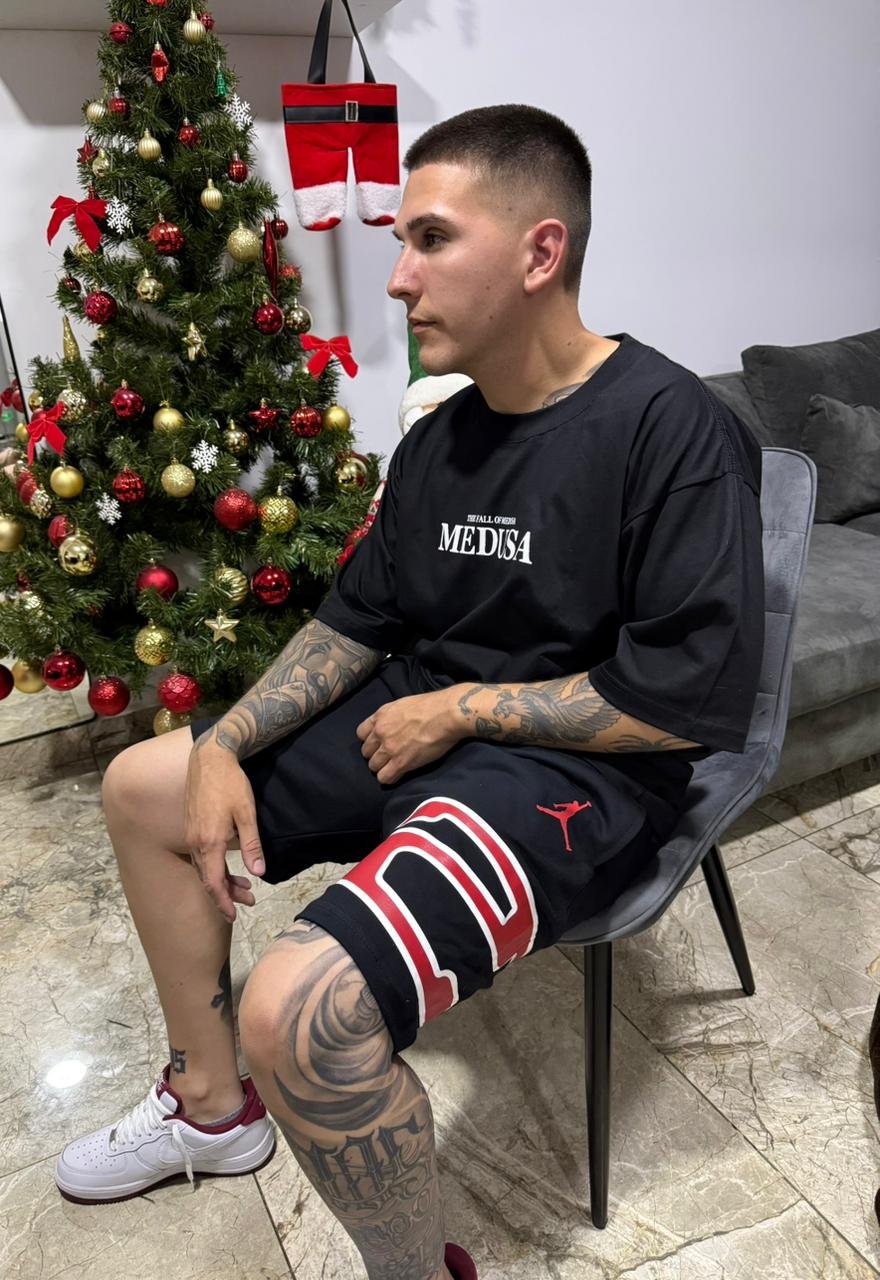 Bermuda de algodón Jordan red - Imagen 3